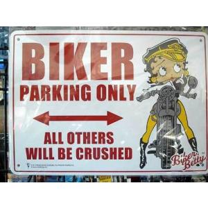 プラスチック看板 BETTY BOOP BIKER PARKING ONLY バイク専用駐車場 BT-BIKER アメリカン雑貨｜choppers