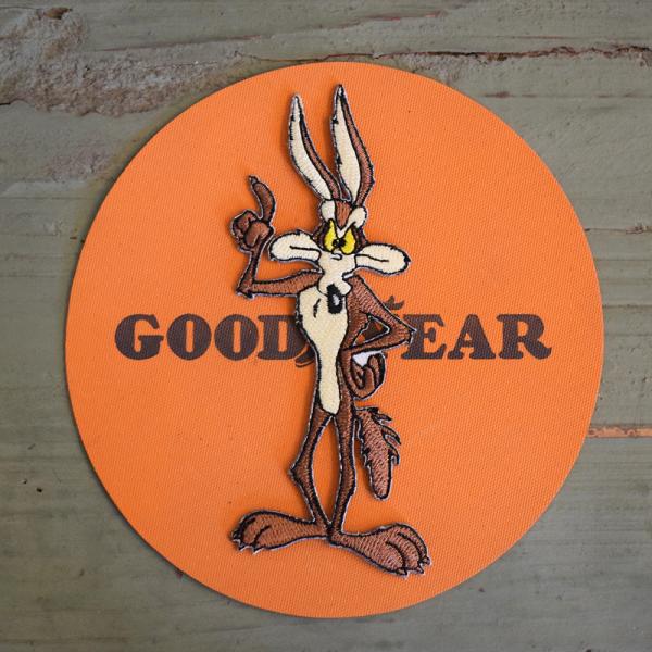 【メール便可】ワッペン WILE E. Coyote ワイリーコヨーテ (4.5×11cm) ST/...