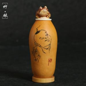 作り彫刻鹿角金蟾頭老葫芦香嚢香粉箱ハンドルストラップ