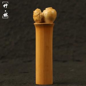 の李攀純氏が手作業で透かし彫りの円形彫刻のソリッドな竹のハンドルピース「酔獅子」