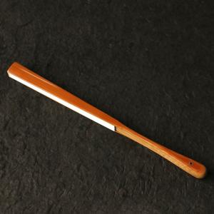 浙派の名家王偉純が手作りで本場の数十年の老玉竹大茄子の頭折扇子骨を製作