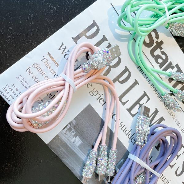 アップルファーウェイTypeCアンドロイド3 in 1車載ドリル高速充電データ線小米3頭に適用