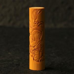 名家書文純の手彫り「龍行天下」ソリッド竹の手握り品十数年の古材竹彫刻