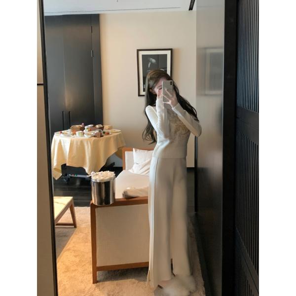 の白いニットワイドパンツ女性の秋冬ハイウエストドレープ感開叉ルーズウエストストレートゆったりカジュア...