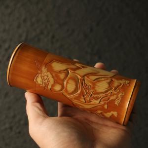 の戚挺飛作り浅浮彫留青鍾馗玉竹茶缶一体竹筒