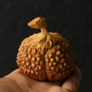 の名家劉衛強純が手作業で釘だらけのカボチャを彫刻したハンドルピース竹の根彫りで茶寵を遊ぶ