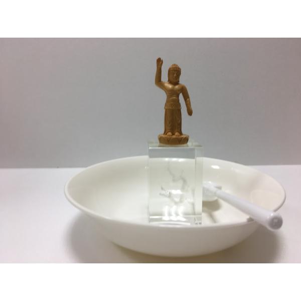 誕生仏 花まつり 誕生仏と灌仏盤 ひしゃく4点セット 誕生仏像 昇り龍彫刻入りのクリスタル台付き  ...