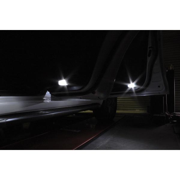 ベロフ ランドクルーザー 200専用 パフォーマンスパッケージ LEDカーテシバルブ