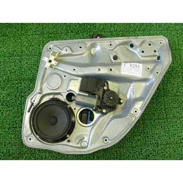 【230259】平成12年  フォルクスワーゲンゴルフ  1JAPK 右後レギュレーター