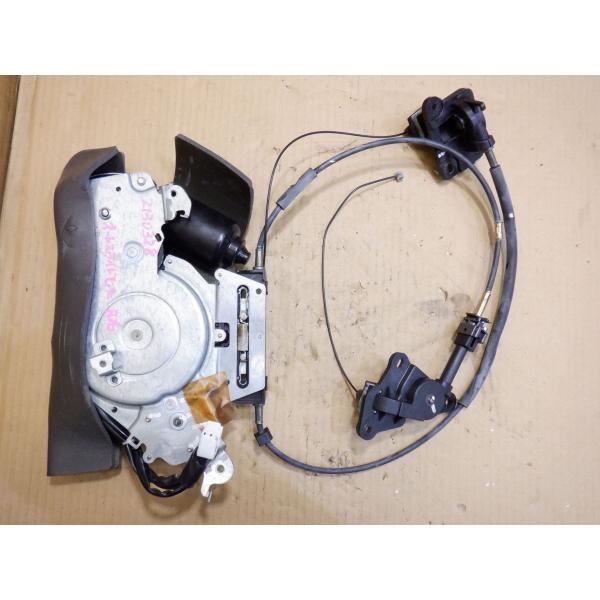 ★(213328)平成15年 ＭＰＶ LW3W リアパワースライドドアモーター右 LD52-72-3...