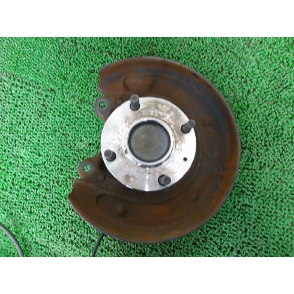 ★(253025)平成18年 コルト Z27AG リアナックル右/リアブレーキ右 MR594142