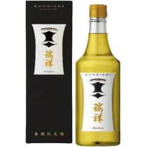 剣菱酒造 瑞祥 黒松剣菱 専用カートン入り 720ml