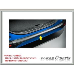 トヨタ シエンタ【NSP170G NCP175G NHP170G NSP172G】　リヤバンパーステップガード[08867-00230/08415-52030]｜chuwa-parts