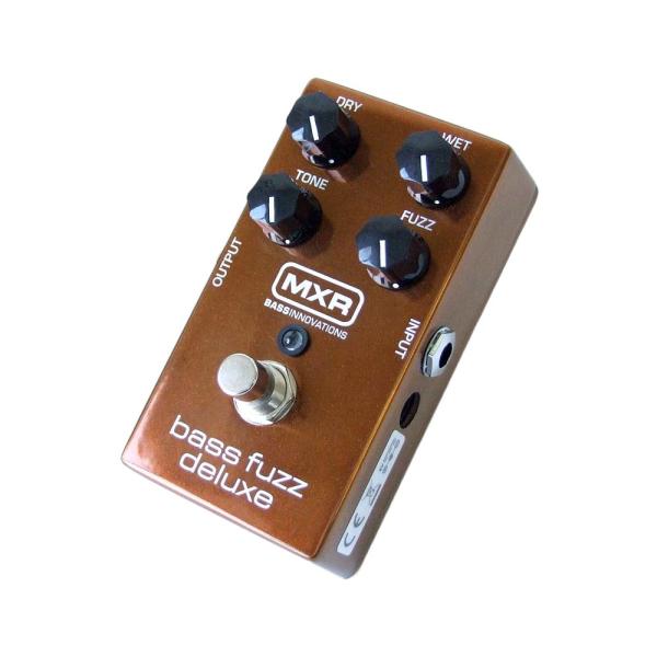 MXR M-84 Bass Fuzz Deluxe ベース用ファズ