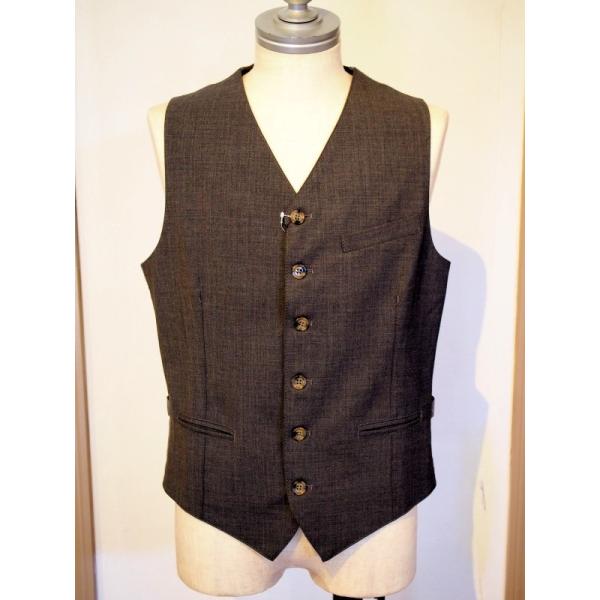 イレブンティ ストレッチウールジレ ダークグレー