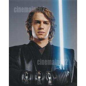 ハリソン・フォード/『スター・ウォーズ』ブラスター DL-44を持ち