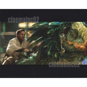『スター・ウォーズ/EP3』トカゲ？のようなクリーチャーに乗るオビ＝ワン(ユアン・マクレガー)の写真