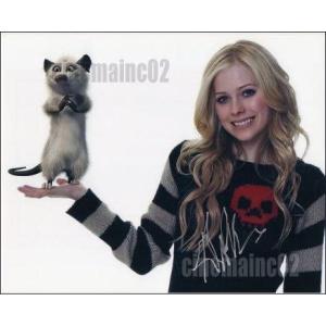 セール！アヴリル・ラヴィーン（Avril Lavigne）直筆サイン入りブロマイド写真/海外ギャラリ...