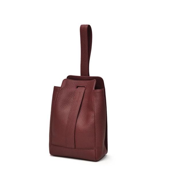 ACATE【アカーテ】2WAYクラッチバッグ NUOVO ナチュラルシュリンクレザーボルドー