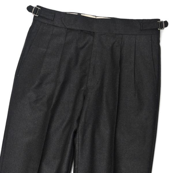GERMANO【ジェルマーノ】ツープリーツ サイドアジャスター ベルトレスパンツ 3TF 9611 ...
