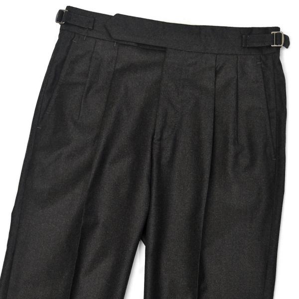 GERMANO【ジェルマーノ】ツープリーツ サイドアジャスター ベルトレスパンツ 3TF 3611 ...