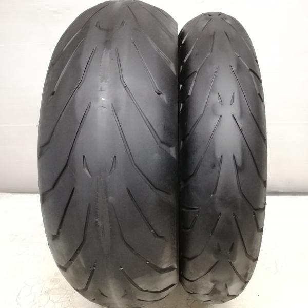 ◆本州・四国は送料無料◆ 120/70ZR17 190/55ZR17 ピレリ GRAN TURISM...