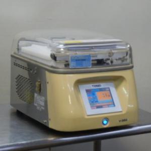 (代引不可)2014年製 トーセイ 真空包装機 V-382 トスパック W413D589H377mm 100V 52kg ダンパー オイル交換済