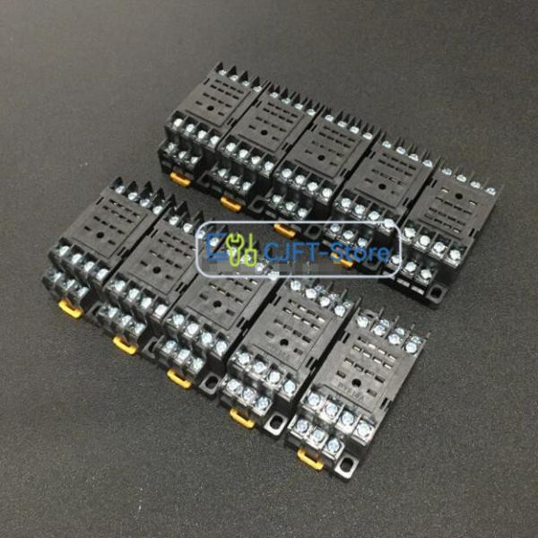 ☆ 10個入りセット 新品★ OMRON オムロン 表面接続ソケット PYF14A