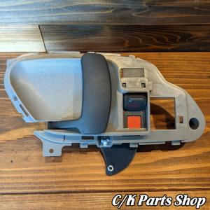 ドア内張りピン 1本 95-99年 後期内装 C1500 K1500 サバーバン タホ