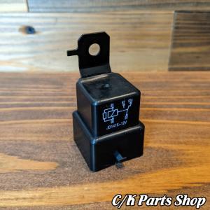フューエルポンプリレー 四角 5PIN STANDARD 95-99 C1500 K1500