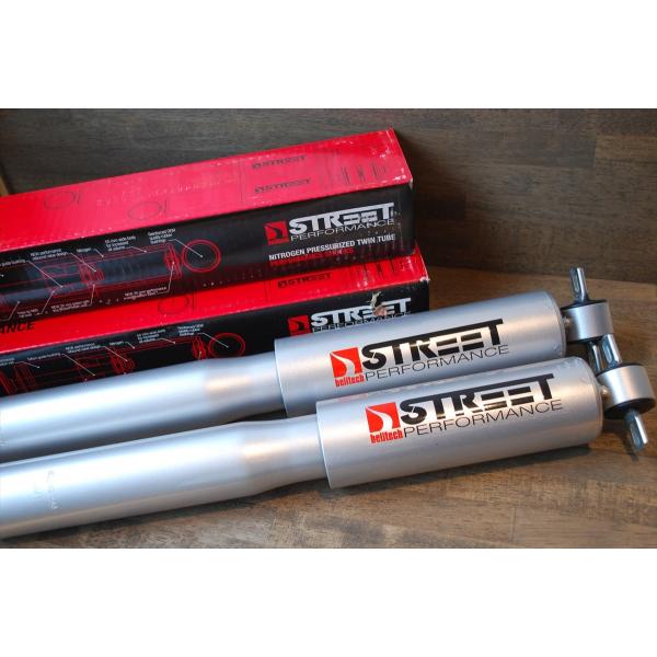 ショックアブソーバー リア 2本セット Belltech ベルテック ストリートパフォーマンス 5〜...