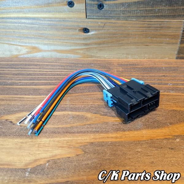 オーディオ変換ハーネス 95-99年 C1500 K1500 サバーバン タホ ユーコン エスカレー...