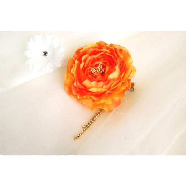コサージュ　オレンジ　ラナンキュラス