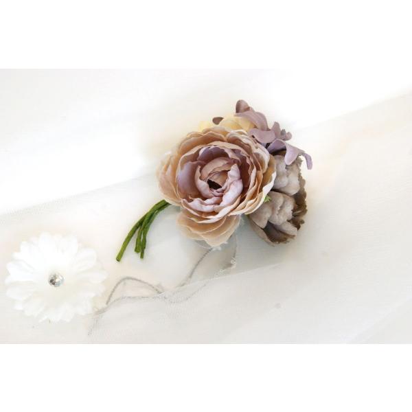 コサージュ　ニュアンスピンクラナンキュラス