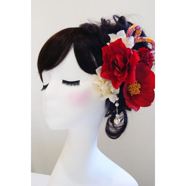 髪飾り　赤　白 (成人式)(浴衣)