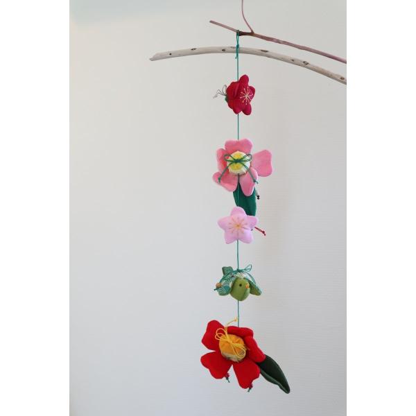 【つるし飾り】ちりめん細工　一本吊りつるし雛　春を告げる花と鳥　縁起物