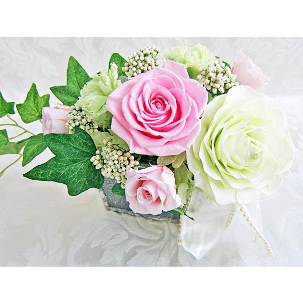 プリザーブドフラワー 送料無料 お祝い 誕生日 枯れない花 バラ プレゼント インテリア 造花 ギフ...