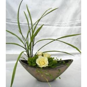 プリザーブドフラワー 送料無料 お祝い 誕生日 枯れない花 和風 風花 バラ かんすげ プレゼント ...