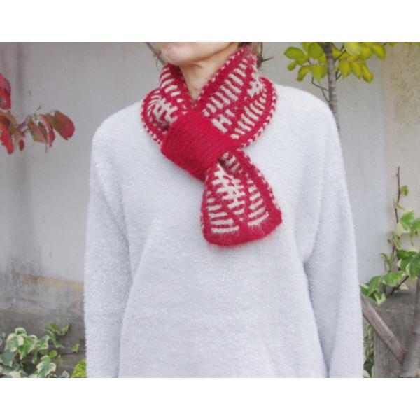 ミニマフラー スヌード ティペット 差し込み レディース レッド 赤 プレゼント 秋冬 シンプル 小...