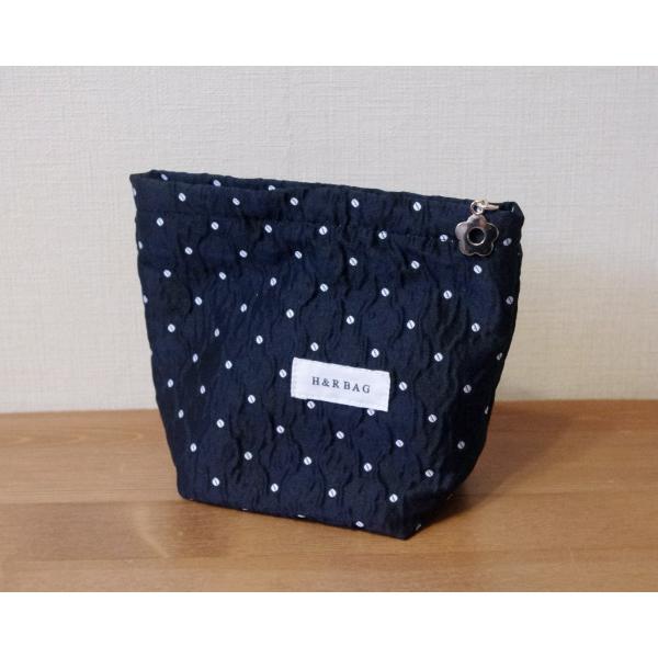 ドット柄ポーチ ブラック×ホワイト 自立 白黒 コスメ ポーチ 化粧品入れ 小物 収納 バッグインバ...