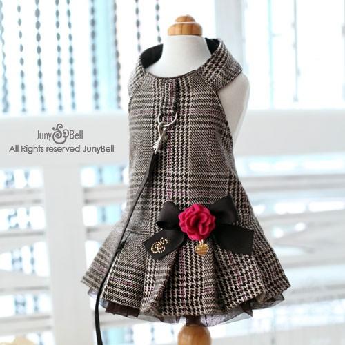 Chloe（クロエ）ドレスハーネス＆リードセット　S〜L（洋服タイプ胴輪・ハーネス）