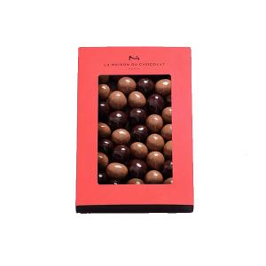 ラ・メゾン・デュ・ショコラ（LA MAISON DU CHOCOLAT） アマンダス