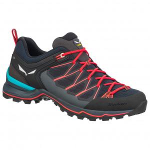 サレワ Mountain Trainer Lite ウーマン ( Premium Navy / Fluo Coral ) | SALEWA Women's Mountain Trainer Lite｜climbs