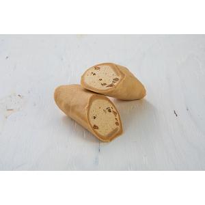 もちもちロール　４種のナッツのキャラメリーゼ