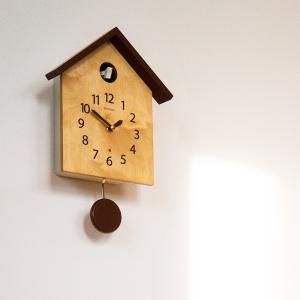 掛け時計 木製 鳩時計 振り子 オシャレ シンプル 家 鳥 カッコー おしゃれ 北欧 かわいい からくり時計 仕掛け時計 リビング カッコースタイル 敬老の日｜clock