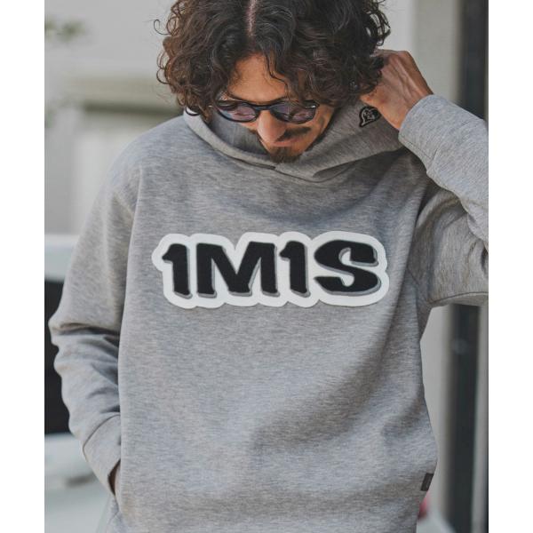 パーカー cardboard hoodie with 1M1S chenille embroider...