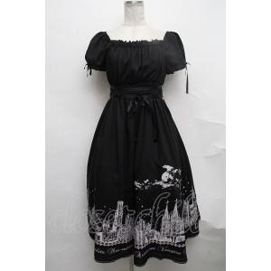 Moi-meme-Moitie / 花柄フロッキーミニジャンパースカート 黒 I-25-08