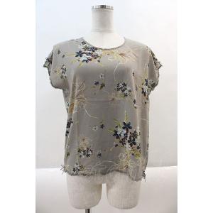 KANEKO ISAO / すみれブーケ半袖ブラウス グレー I-24-08-30-107-EL-BL