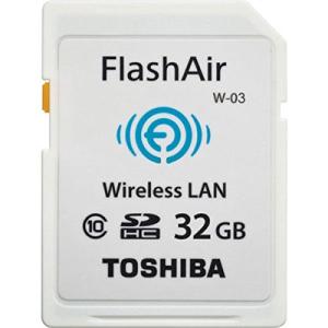 TOSHIBA(東芝) 無線LAN搭載SDHCカード FlashAir W-03 32GB Class10 SD-R032GR7AL03A｜clover-four-leaf