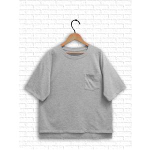 [トップス]　ポケット付きゆるTシャツ